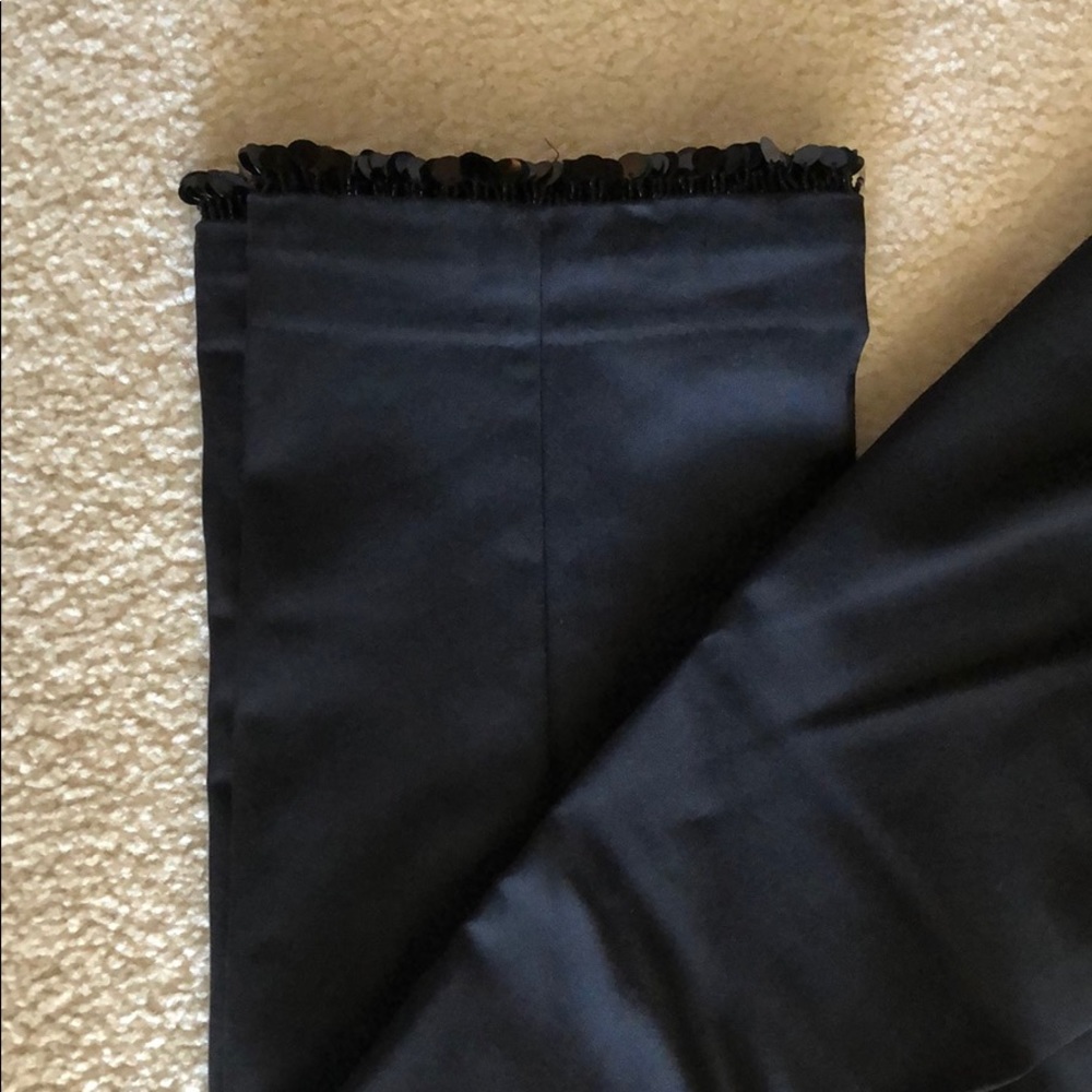 EUC Ankle length embellished Chico pants.